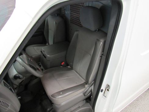 Used 2021 Nissan NV 2500 SV RWD image 37