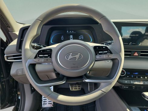 New 2026 Hyundai Elantra SEL Sport image 23