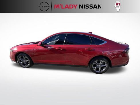 Used 2023 Honda Accord EX image 6