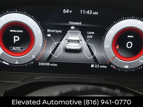 Certified 2023 Nissan Pathfinder Platinum w/ Cargo Package AWD/4WD image 8