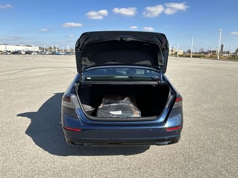 Used 2024 Honda Accord EX-L image 31
