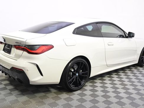 Used 2022 BMW 430i xDrive Coupe w/ M Sport Package AWD/4WD image 7