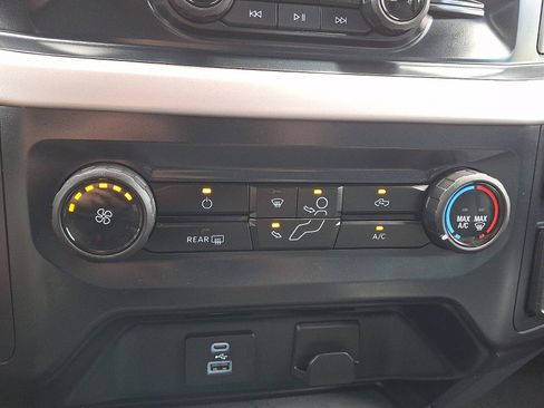 Used 2023 Ford F150 XLT AWD/4WD image 15
