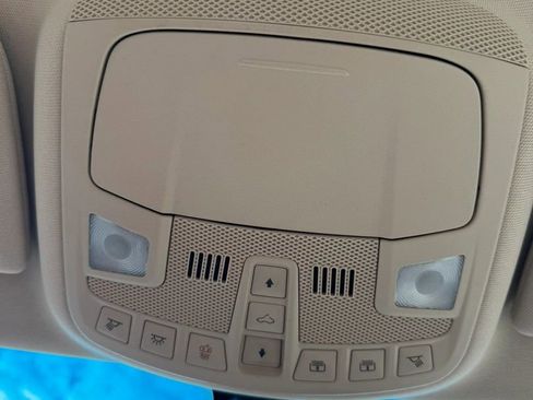 Used 2018 Lincoln MKZ Reserve w/ Technology Package FWD image 29