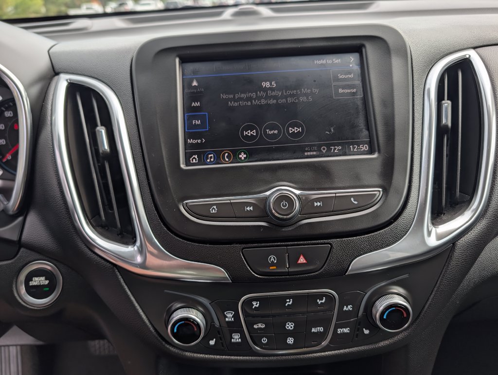 Used 2024 Chevrolet Equinox LT FWD image 4