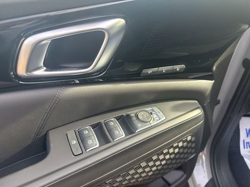 New 2026 Kia Carnival SX Prestige FWD image 32