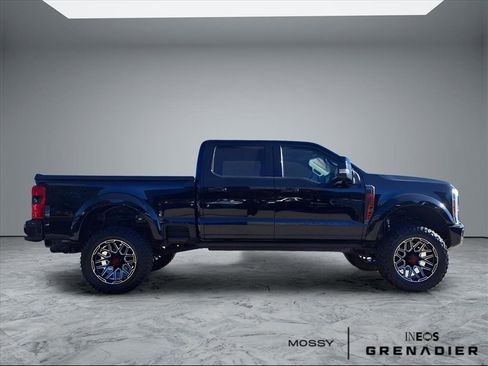 Used 2023 Ford F250 Lariat w/ Lariat Ultimate Package image 8