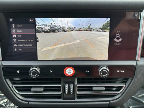 New 2025 Porsche Macan image 22