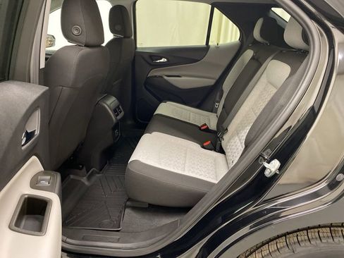 Used 2023 Chevrolet Equinox LS w/ LS Convenience Package image 16