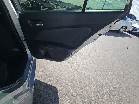 Used 2022 Toyota Prius LE image 26