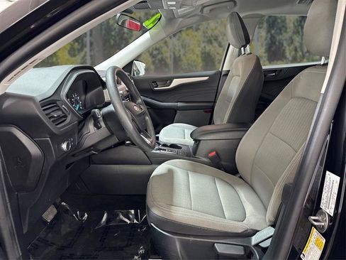 Used 2022 Ford Escape S AWD/4WD image 9