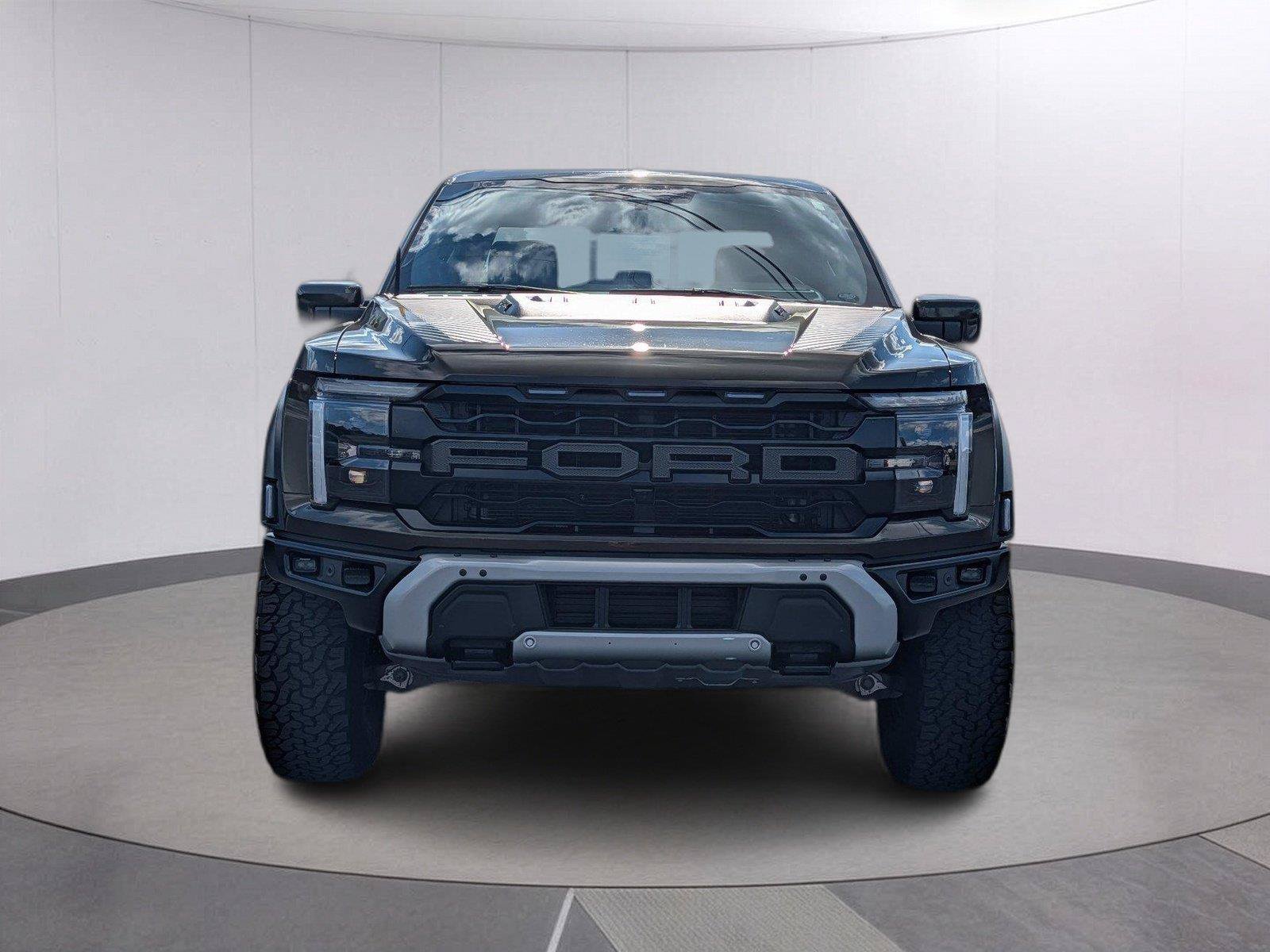 Used 2025 Ford F150 Raptor AWD/4WD image 9