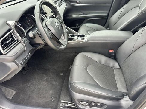 Used 2024 Toyota Camry XSE w/ Navigation Package image 6