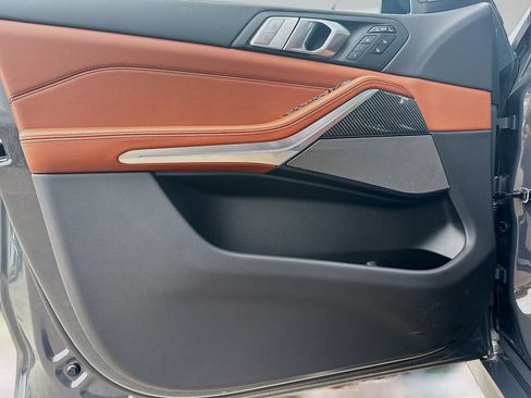 New 2026 BMW X7 M60i image 24