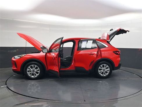 Used 2024 Ford Escape Active w/ Cold Weather Package image 36