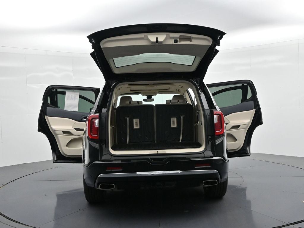 Used 2023 GMC Acadia Denali w/ Denali Ultimate Package AWD/4WD image 27