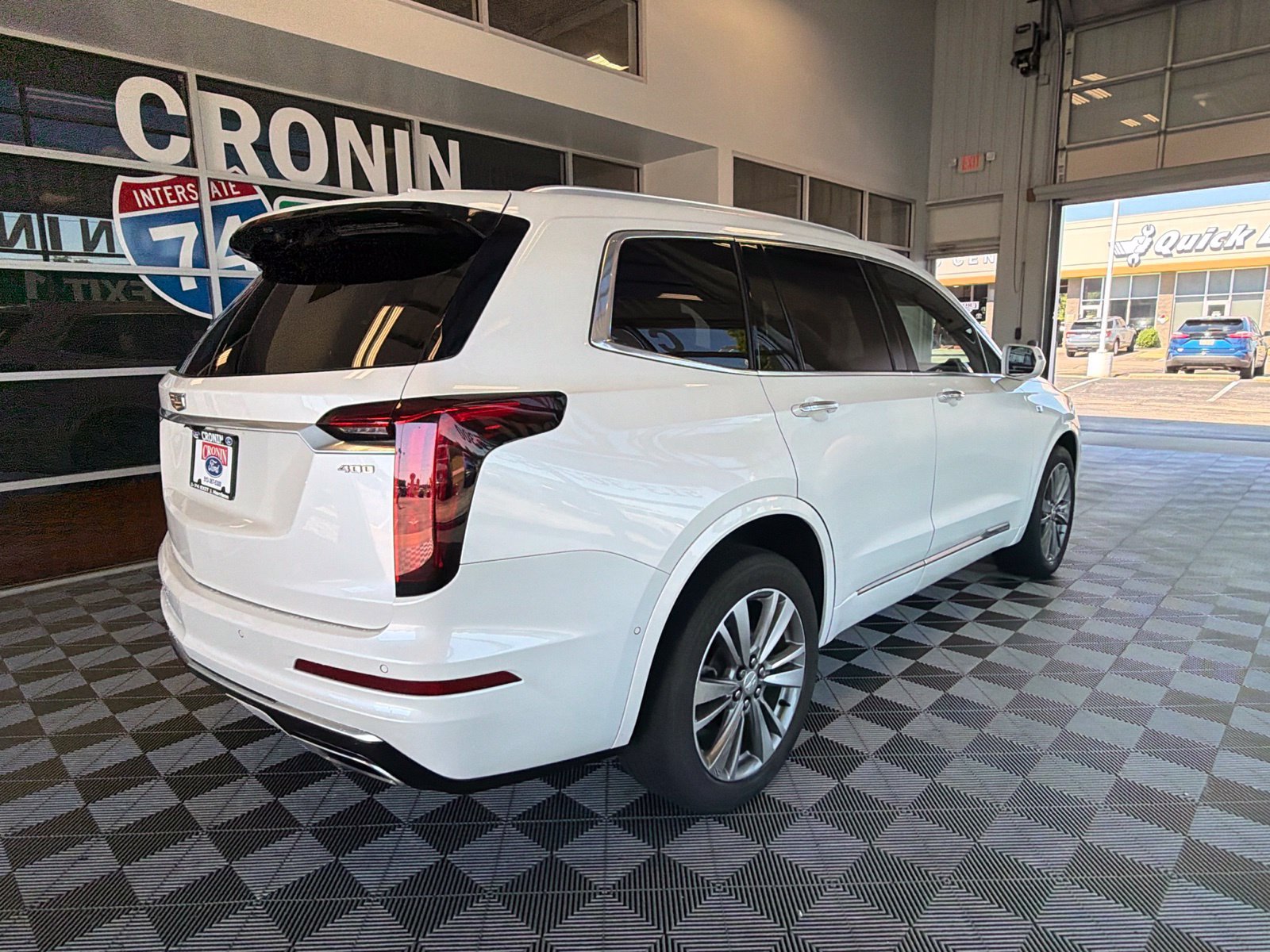 Used 2020 Cadillac XT6 Premium Luxury AWD/4WD image 6