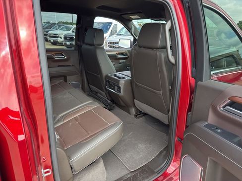 Used 2023 GMC Sierra 1500 Denali AWD/4WD image 12