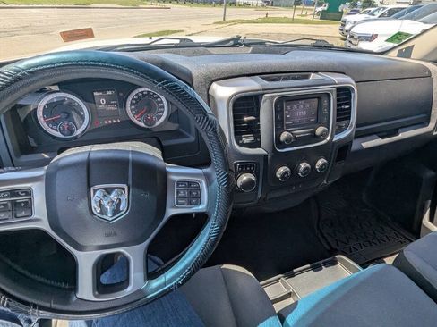 Used 2021 RAM 1500 Classic SLT RWD image 23