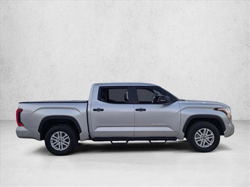 Used 2024 Toyota Tundra SR5 w/ SR5 Convenience Package RWD image 4