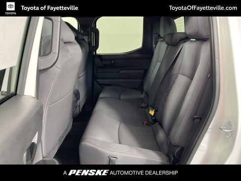 Used 2025 Toyota Tacoma SR5 AWD/4WD image 21
