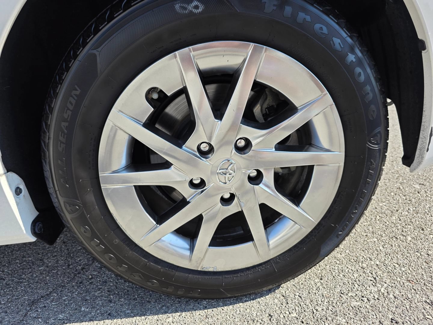 Used 2017 Toyota Prius V Two FWD image 37