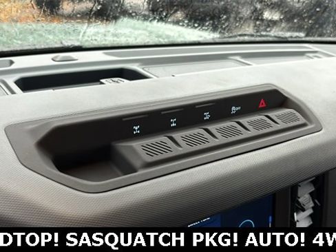 New 2025 Ford Bronco Base w/ Sasquatch Package image 13