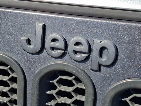 Used 2016 Jeep Wrangler Unlimited Sport AWD/4WD image 29