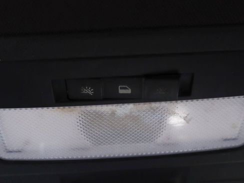 Used 2011 Chevrolet Camaro LS image 25