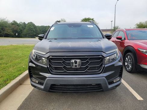 Used 2022 Honda Ridgeline Black Edition image 2