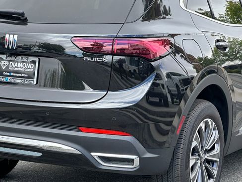 Used 2024 Buick Envision Preferred AWD/4WD image 8