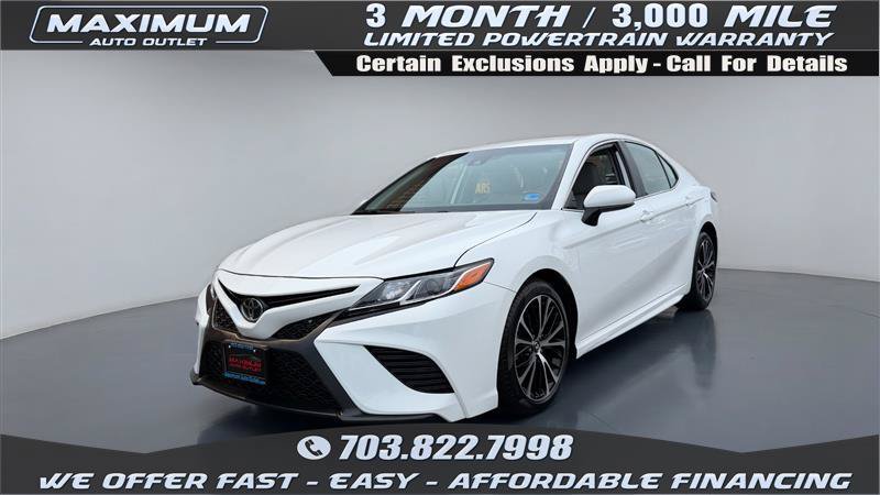 Used 2020 Toyota Camry SE FWD image 1