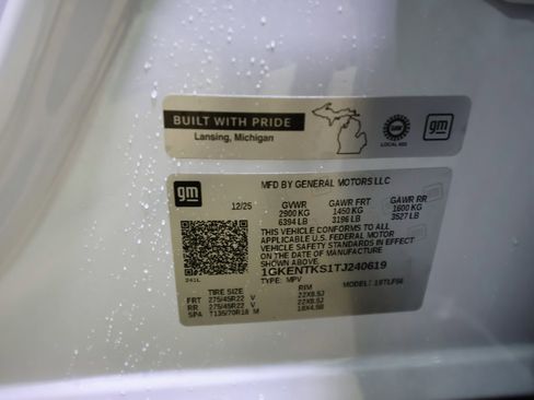 New 2026 GMC Acadia Denali Ultimate w/ LPO, Floor Liner Package image 39