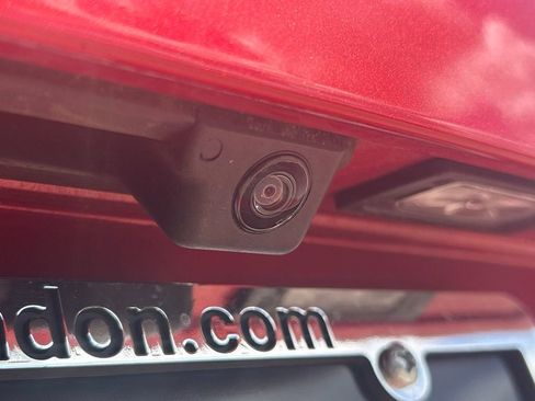 Used 2023 Volkswagen Jetta SE w/ Panoramic Sunroof Package image 34