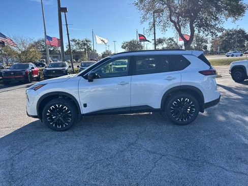 New 2026 Nissan Rogue Dark Armor image 9