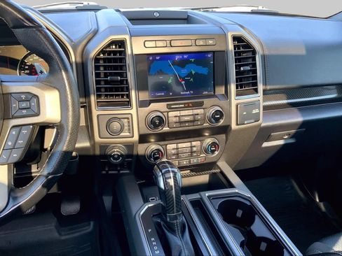 Used 2019 Ford F150 Raptor w/ Equipment Group 802A Luxury AWD/4WD image 7