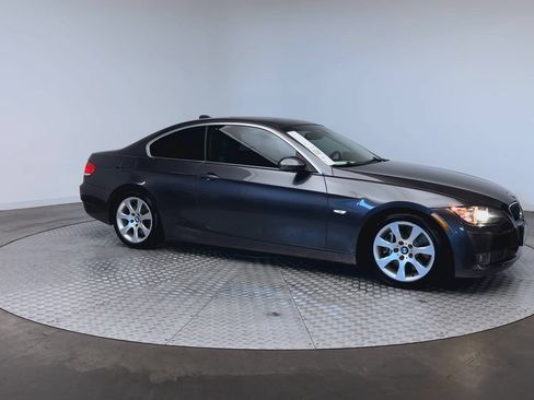 Used 2007 BMW 335i Coupe RWD image 2