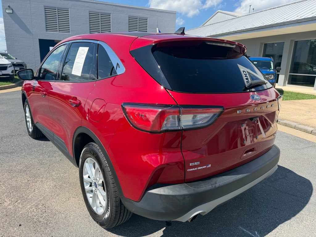 Certified 2022 Ford Escape SE w/ Convenience Package AWD/4WD image 3