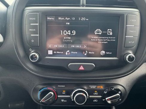 Used 2024 Kia Soul LX FWD image 7