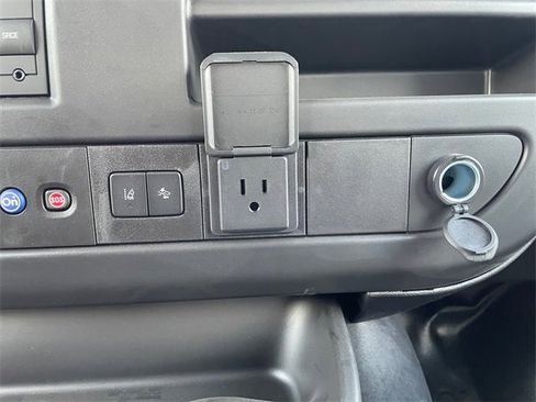 Used 2025 Chevrolet Express 2500 Extended w/ Communications Package image 24