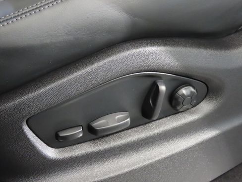 Certified 2026 Porsche Cayenne S AWD/4WD image 41