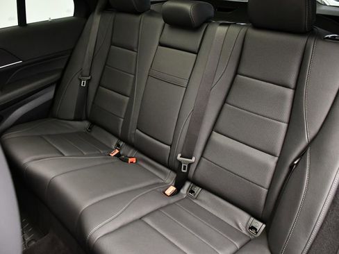 Used 2025 Mercedes-Benz GLE 350 4MATIC image 47