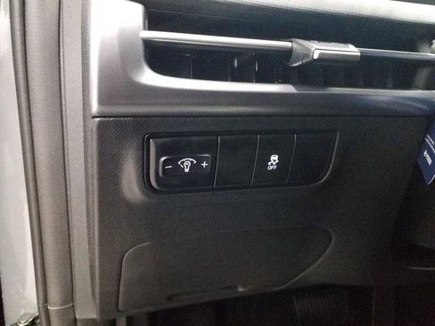 New 2026 Hyundai Tucson SE image 11