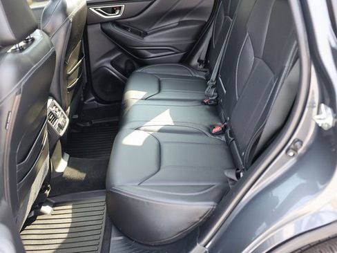 Used 2020 Subaru Forester Limited image 58
