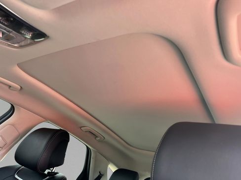 Used 2023 Genesis GV70 2.5T w/ Advanced Package image 16