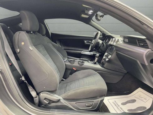 Used 2015 Ford Mustang GT image 23