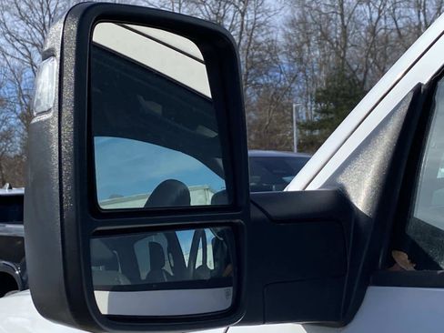 Used 2023 RAM 2500 Tradesman w/ Chrome Appearance Group image 26