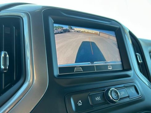 Used 2023 GMC Sierra 1500 Pro w/ Pro Value Package AWD/4WD image 12
