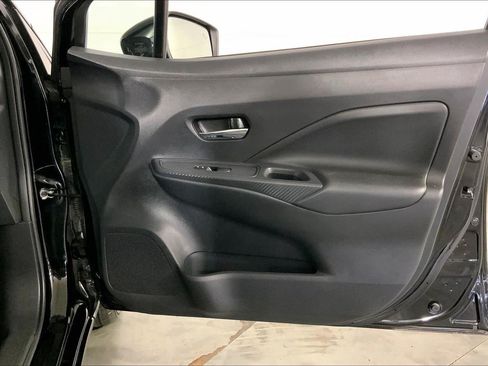Used 2025 Nissan Versa SV FWD image 25