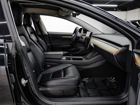 Used 2022 Tesla Model 3 image 37